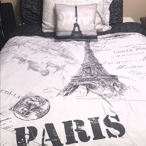Full size Paris bed comforter set